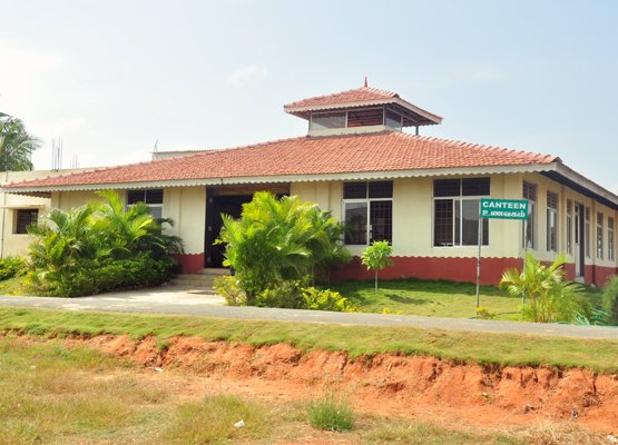 Students using the lab facility