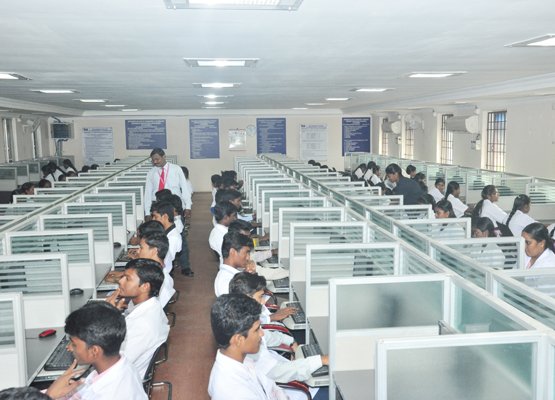 PSV students at the Student Learning Centre