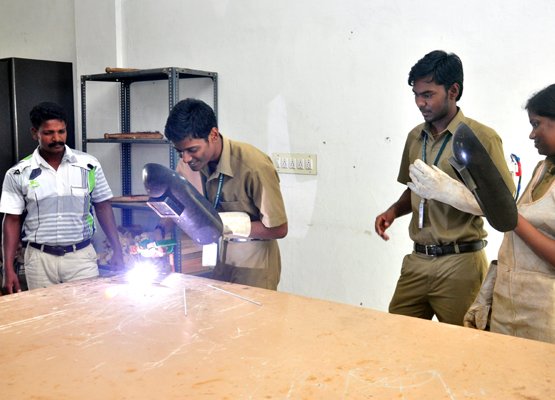 Students using the lab facility